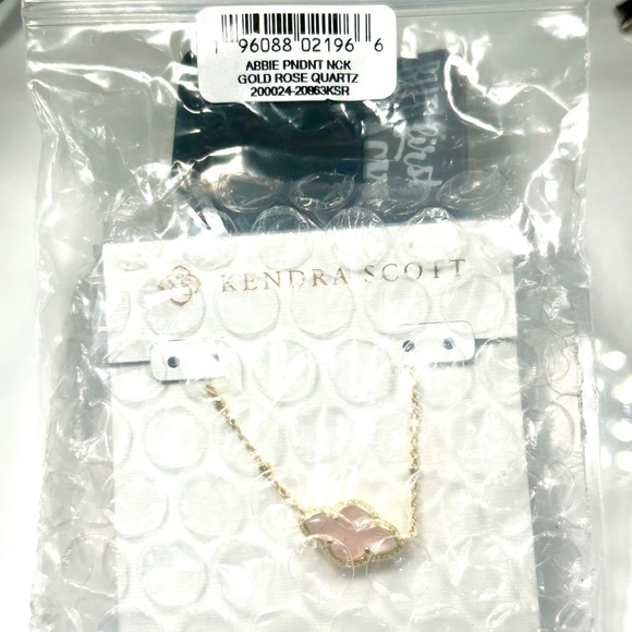 Kendra Scott "Abbie" Gold Pendant Satellite Necklace in Rose Quartz NWT - Picture 4 of 5